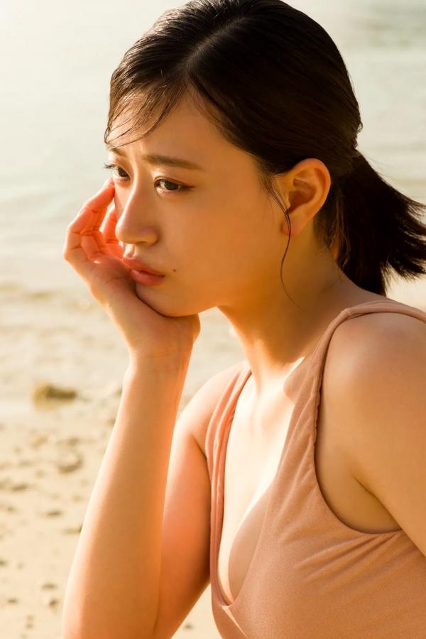 上西怜  上西怜《これまでとこれから》海边沙滩与泳池清纯比基尼写真 [106P]第98张图片