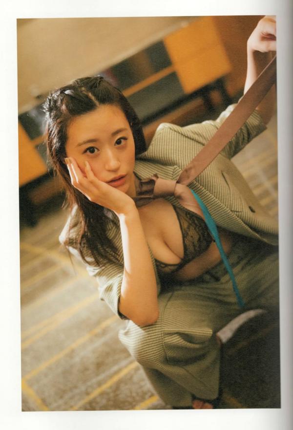上西怜   上西怜 - Coquettish 黑色蕾丝内衣写真，性感与清纯碰撞，极致诱惑展现迷人曲线与绝美私房视觉第43张图片