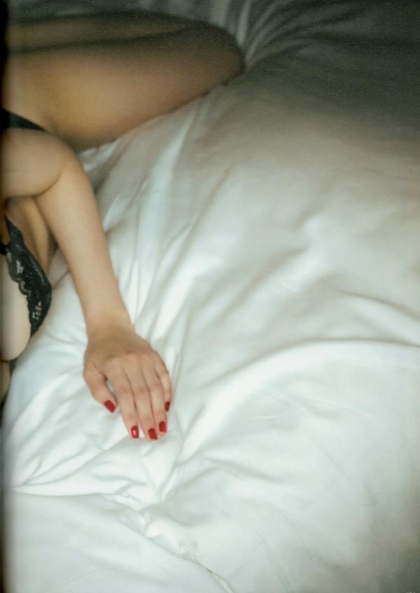 上西怜   上西怜 - Coquettish 黑色蕾丝内衣写真，性感与清纯碰撞，极致诱惑展现迷人曲线与绝美私房视觉第79张图片