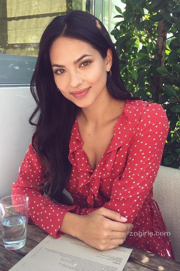 Christen Harper  你想知道什么令Christen Harper最兴奋吗？第35张图片