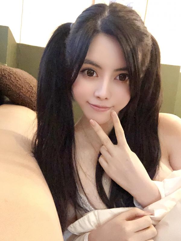 白甜   XR-Uncensored-白甜-极品模特大尺视图合集-XiuRen秀人网内购私拍-室内私房、黑丝诱惑、无圣光大尺度写真第70张图片