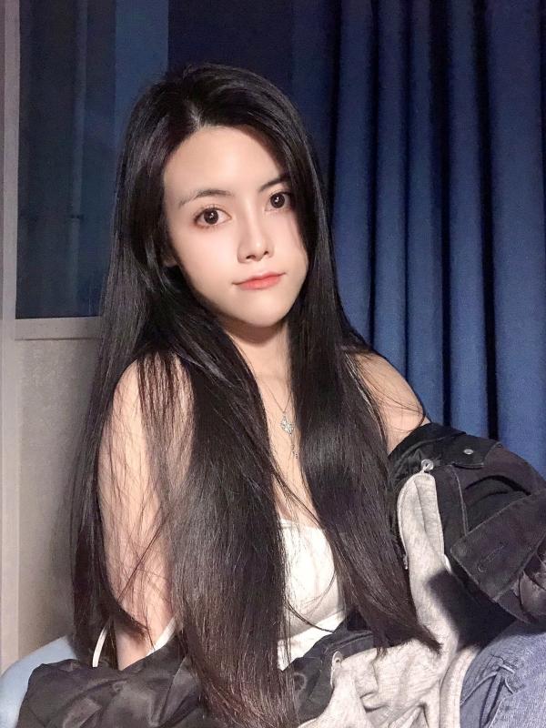 白甜   XR-Uncensored-白甜-极品模特大尺视图合集-XiuRen秀人网内购私拍-室内私房、黑丝诱惑、无圣光大尺度写真第139张图片