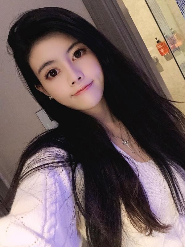 白甜   XR-Uncensored-白甜-极品模特大尺视图合集-XiuRen秀人网内购私拍-室内私房、黑丝诱惑、无圣光大尺度写真第167张图片