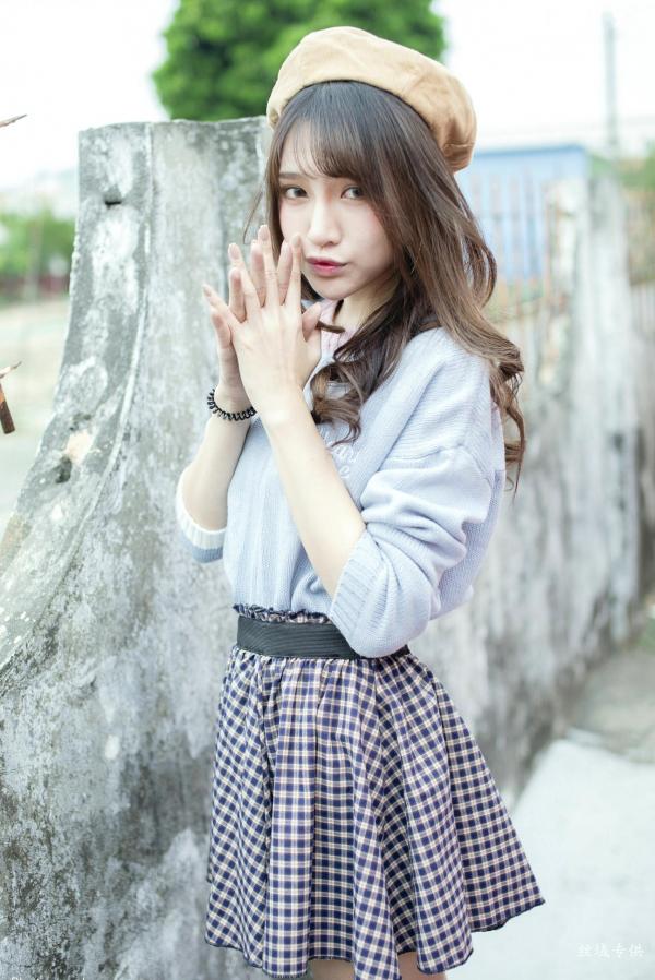 Katie Chiu 比比儿  台湾正妹比比儿《小清新外拍》户外街拍写真集，展现邻家女孩纯美气质与动人魅力第84张图片
