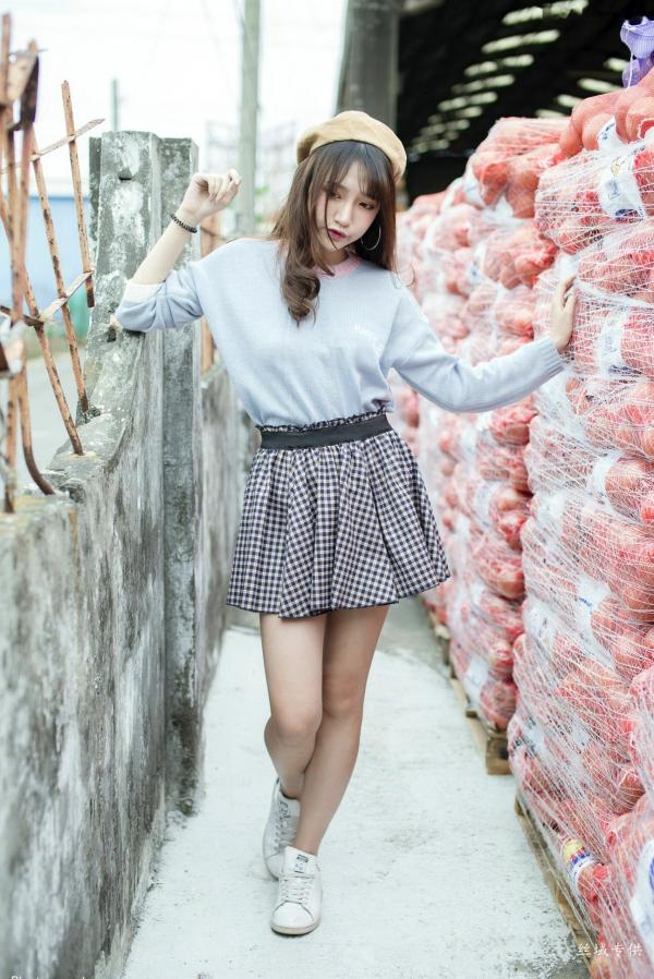 Katie Chiu 比比儿  台湾正妹比比儿《小清新外拍》户外街拍写真集，展现邻家女孩纯美气质与动人魅力第89张图片