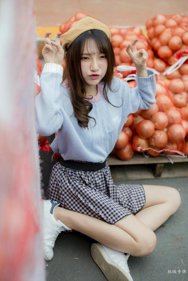 Katie Chiu 比比儿  台湾正妹比比儿《小清新外拍》户外街拍写真集，展现邻家女孩纯美气质与动人魅力第97张图片