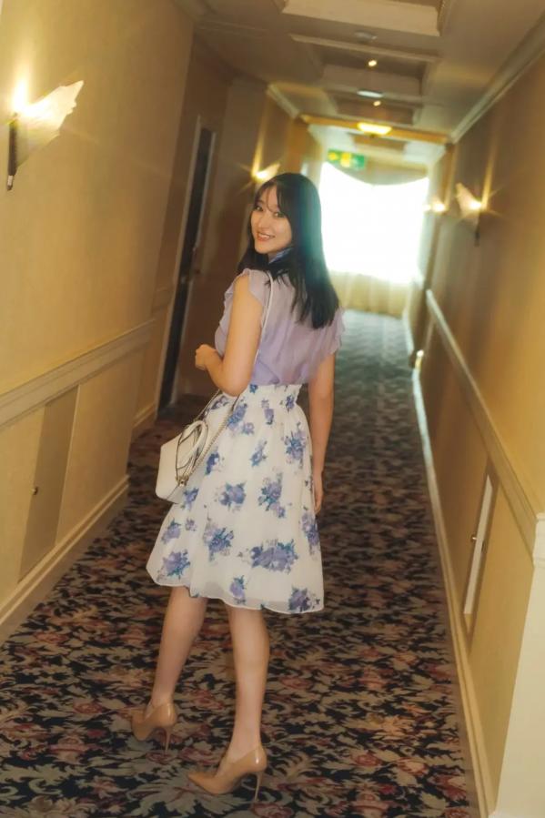 山崎あみ 山崎亚美 山崎あみ - 綺麗なお姉さんの密かな休日 居家内衣与浴室湿身性感写真第2张图片