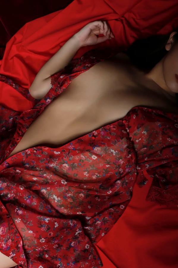 徳江かな 徳江加奈 徳江かな - 紅唇 性感黑丝吊带私房写真 极品女神魅惑大尺度第12张图片