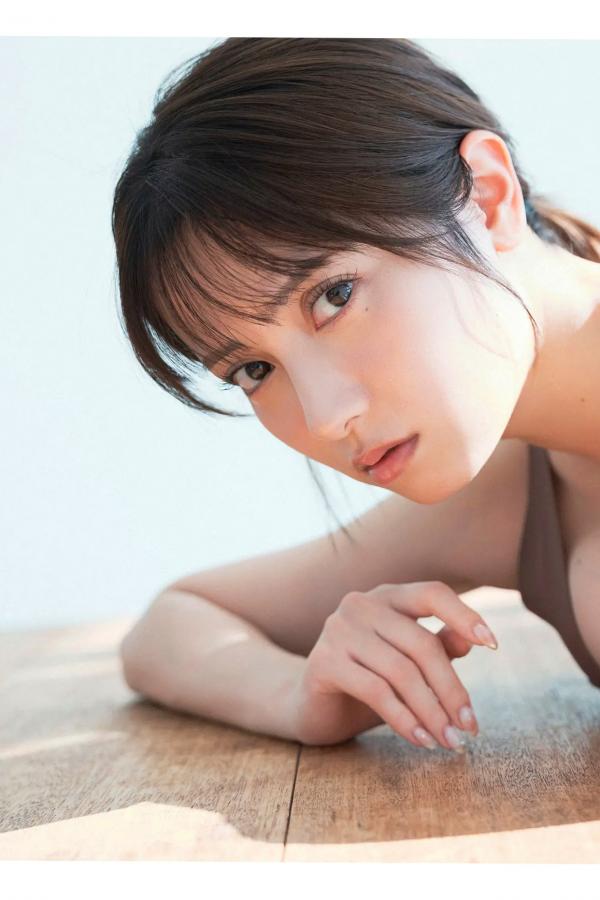 桃月なしこ  桃月なしこ - Queen of Beauty 日系性感比基尼与阳光清新写真第33张图片