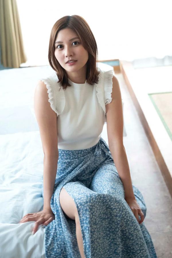 林ゆめ  林ゆめ - 夕立の宿 日式旅馆半露和服内衣性感写真第3张图片
