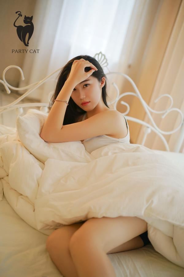 紫琪  紫琪- [PartyCat轰趴猫]高清写真图 No.006 倾国倾城 ​​​​第12张图片