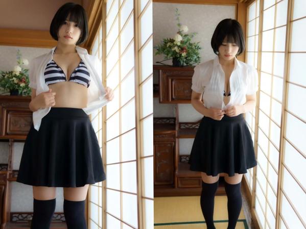 村上りいな   村上りいな《想成为过膝袜》日系室内比基尼性感美腿写真第7张图片