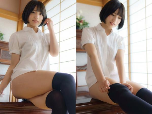 村上りいな   村上りいな《想成为过膝袜》日系室内比基尼性感美腿写真第47张图片