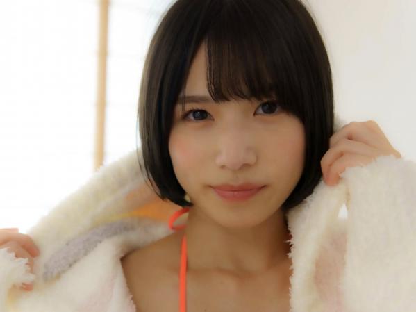 村上りいな   村上りいな《想成为过膝袜》日系室内比基尼性感美腿写真第75张图片