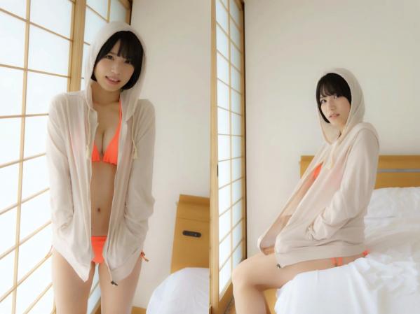 村上りいな   村上りいな《想成为过膝袜》日系室内比基尼性感美腿写真第93张图片