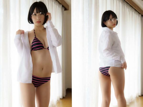 村上りいな   村上りいな《想成为过膝袜》日系室内比基尼性感美腿写真第105张图片