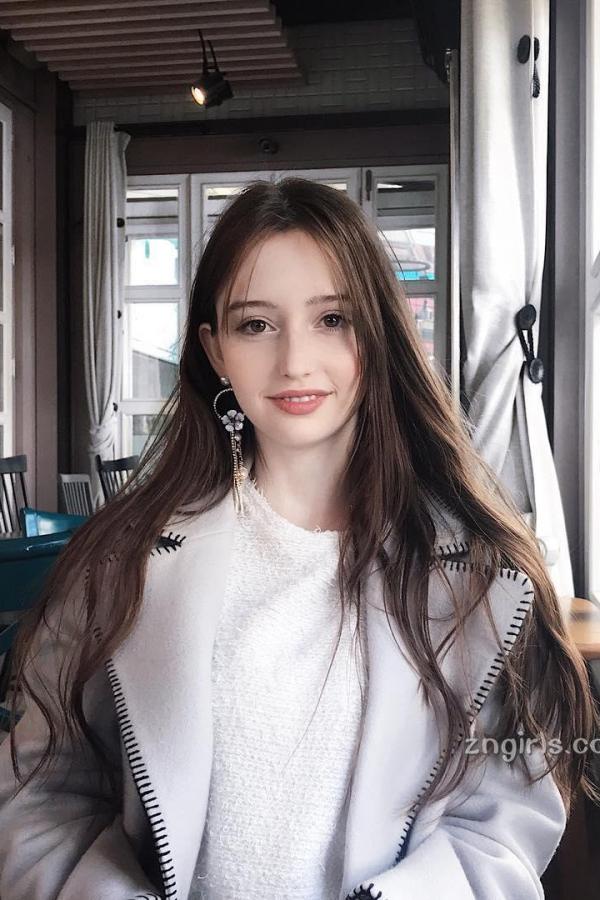 Ilayserah  17岁土耳其少女ilayserah 宛如赫本再世轰动网友第14张图片