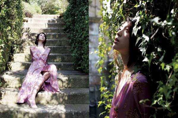 祥子   祥子 - 椿：性感蕾丝内衣、纯白私房与户外湿身艺术写真，展现百变女神迷人魅力第18张图片