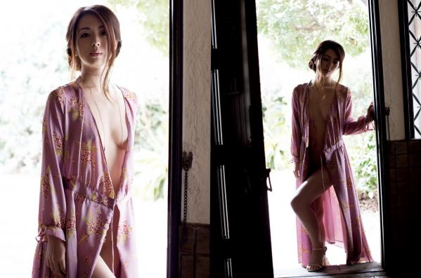 祥子   祥子 - 椿：性感蕾丝内衣、纯白私房与户外湿身艺术写真，展现百变女神迷人魅力第20张图片