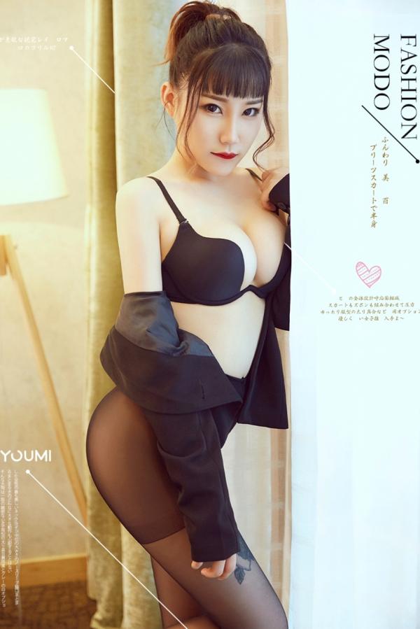 团团   《YouMi尤蜜-2018.07.31-团团-《居家少妇》职业西装与丝袜诱惑私房套图》第1张图片