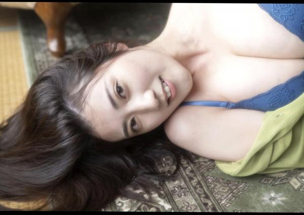 草野綾 草野绫  Exciting Girls 草野绫居家私房写真，清新针织衫搭配性感内衣，尽显迷人曲线与甜美风情第28张图片