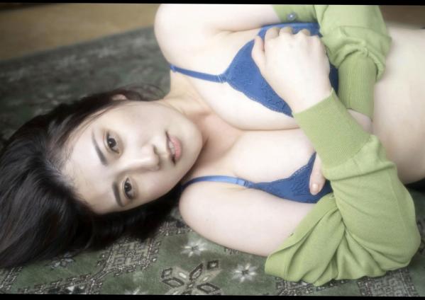 草野綾 草野绫  Exciting Girls 草野绫居家私房写真，清新针织衫搭配性感内衣，尽显迷人曲线与甜美风情第39张图片
