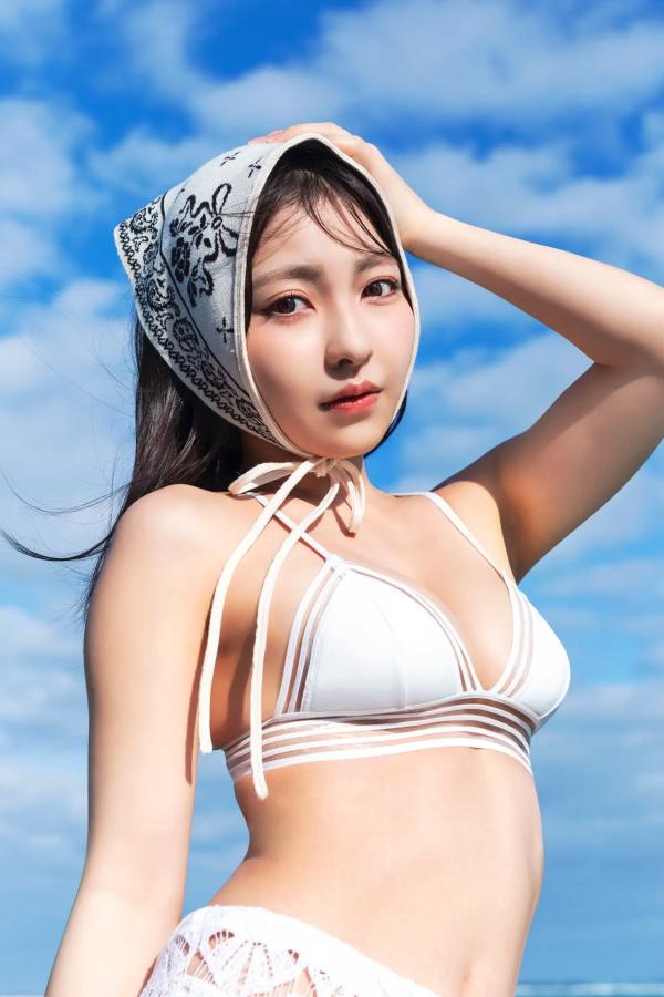 とーみ 十味 十味《夢よ醒めないで》日系性感比基尼写真 泳池海滨清纯美胸尤物第59张图片