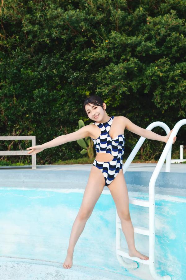 とーみ 十味 十味《夢よ醒めないで》日系性感比基尼写真 泳池海滨清纯美胸尤物第76张图片