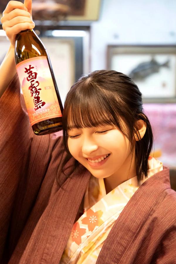 とーみ 十味 十味 - キミと春らんまん：日本童颜女神夜樱和服与性感私房内衣写真第32张图片