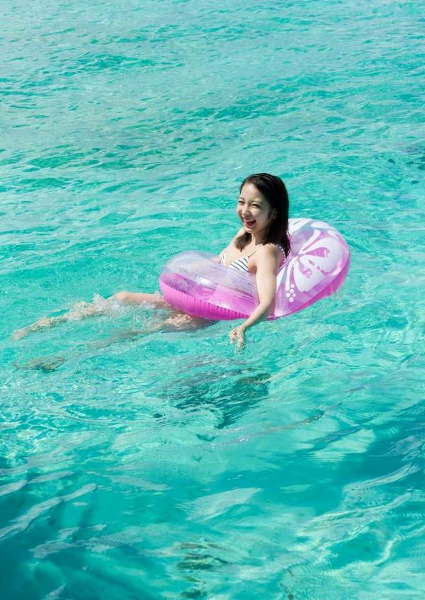 とーみ 十味  PB写真集_Toumi 十味「miracle girl」清纯比基尼与诱惑私房写真，童颜巨乳女神极品展示第18张图片