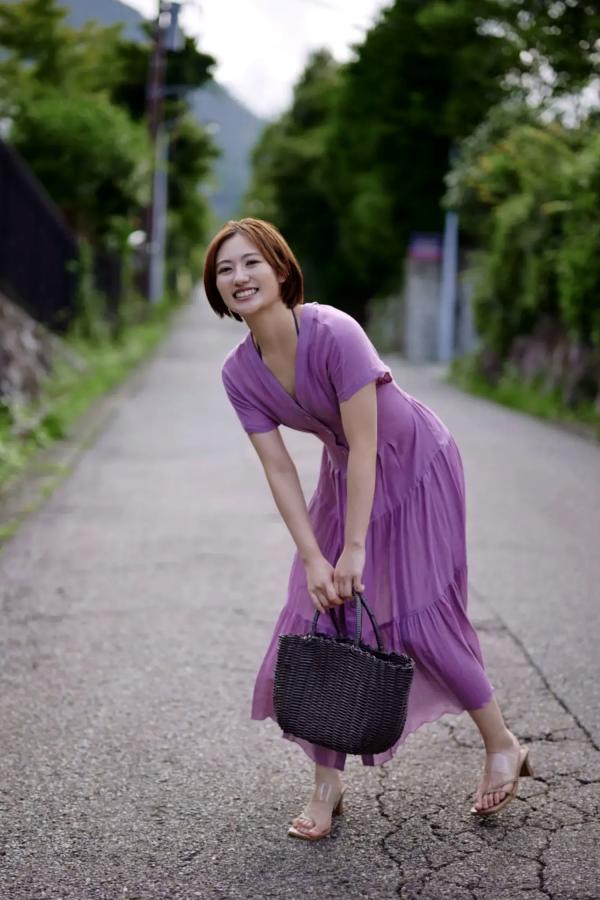 奥山かずさ   奥山かずさ - 愛しい女，清新户外美搭与纯欲私房内衣写真第3张图片