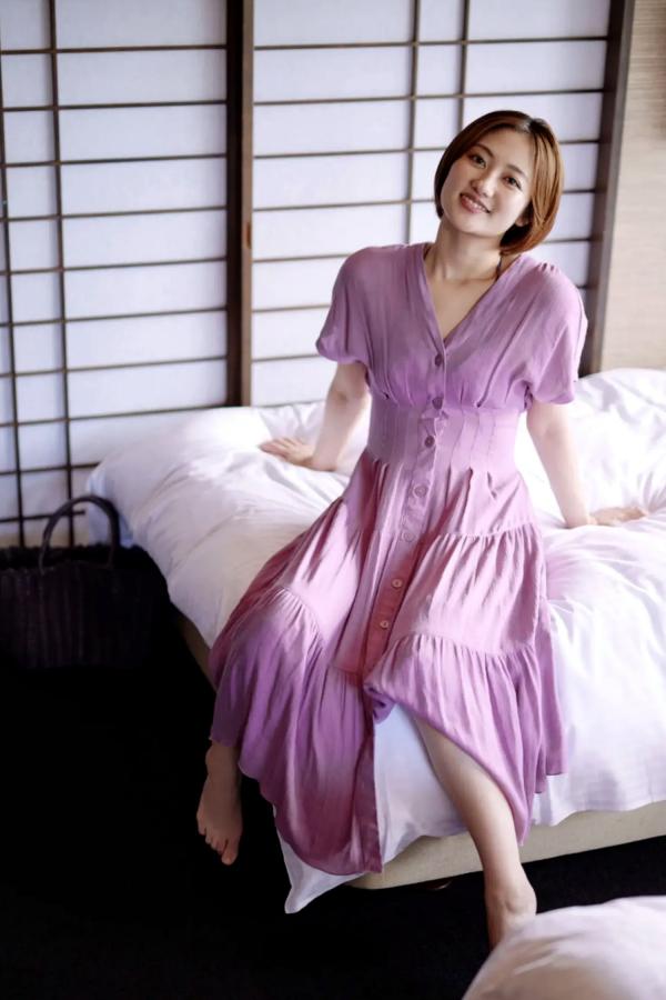 奥山かずさ   奥山かずさ - 愛しい女，清新户外美搭与纯欲私房内衣写真第4张图片
