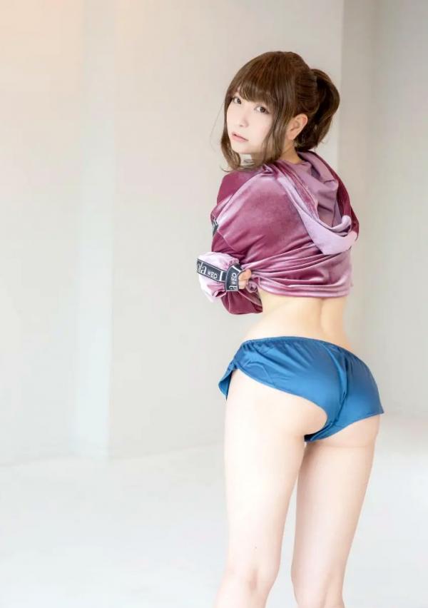 あまつ様   ［ハレム］あまつ様黑色漆皮连体衣绝美写真，性感镂空设计与私密泡澡诱惑，完美展现极致魅力第11张图片