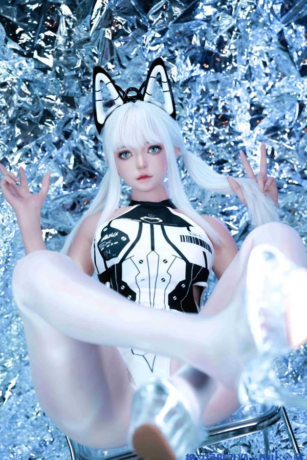 Miko酱   miko酱ww - 机械姬：赛博朋克风机甲少女私房写真，科幻冷艳造型，黑白双姝极致诱惑[25P]第25张图片