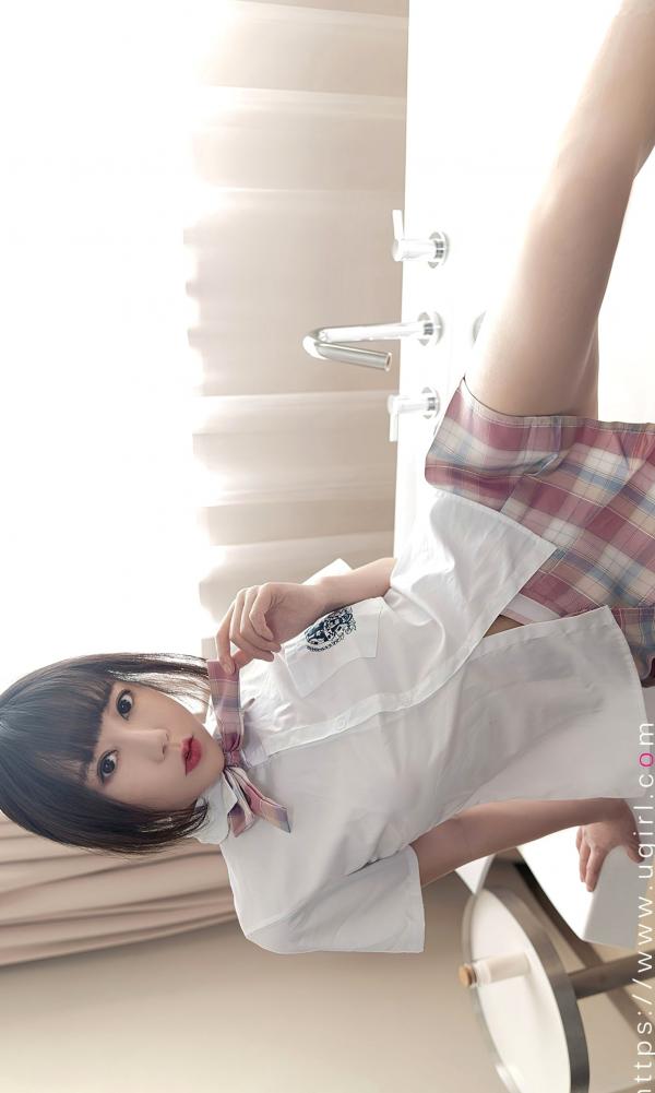 慕晴儿   UGirlsApp尤果圈-夏瑶-《夏之光的洗礼》：极致清纯私房制服诱惑，浴缸里的夏日少女，尽显白皙长腿与曼妙曲线，无圣光呈现第12张图片