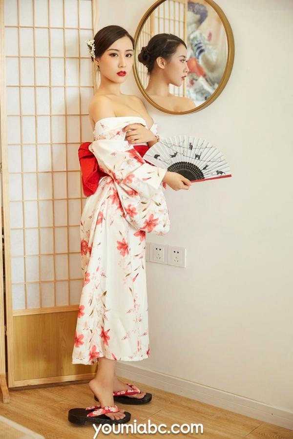 小仙   YouMi尤蜜-小仙《和风小娇娘》：性感美女私房照，日系和服与蕾丝内衣诱惑，展现白皙丰满曲线，精品佳作。第16张图片