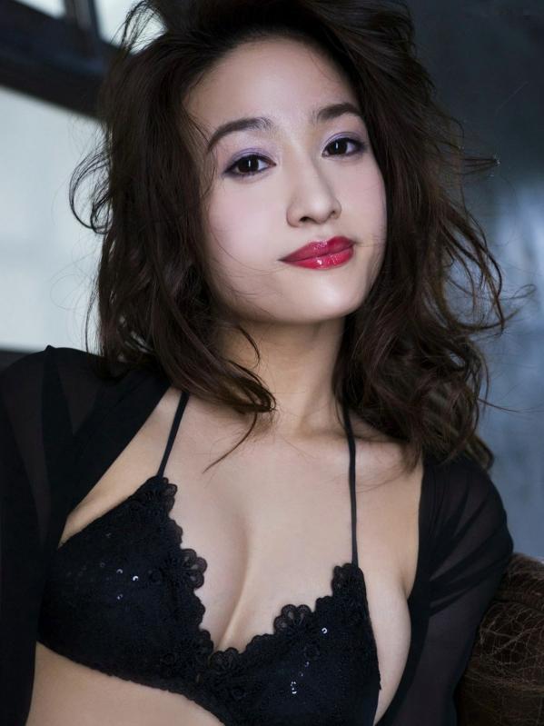 横川ミナ   Sabra横川ミナ《ミナ、半端ないって！》居家内衣私房写真集，冷艳女神演绎极致诱惑第32张图片