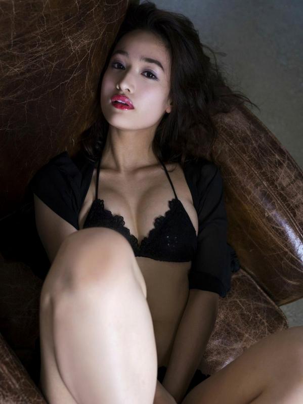 横川ミナ   Sabra横川ミナ《ミナ、半端ないって！》居家内衣私房写真集，冷艳女神演绎极致诱惑第37张图片