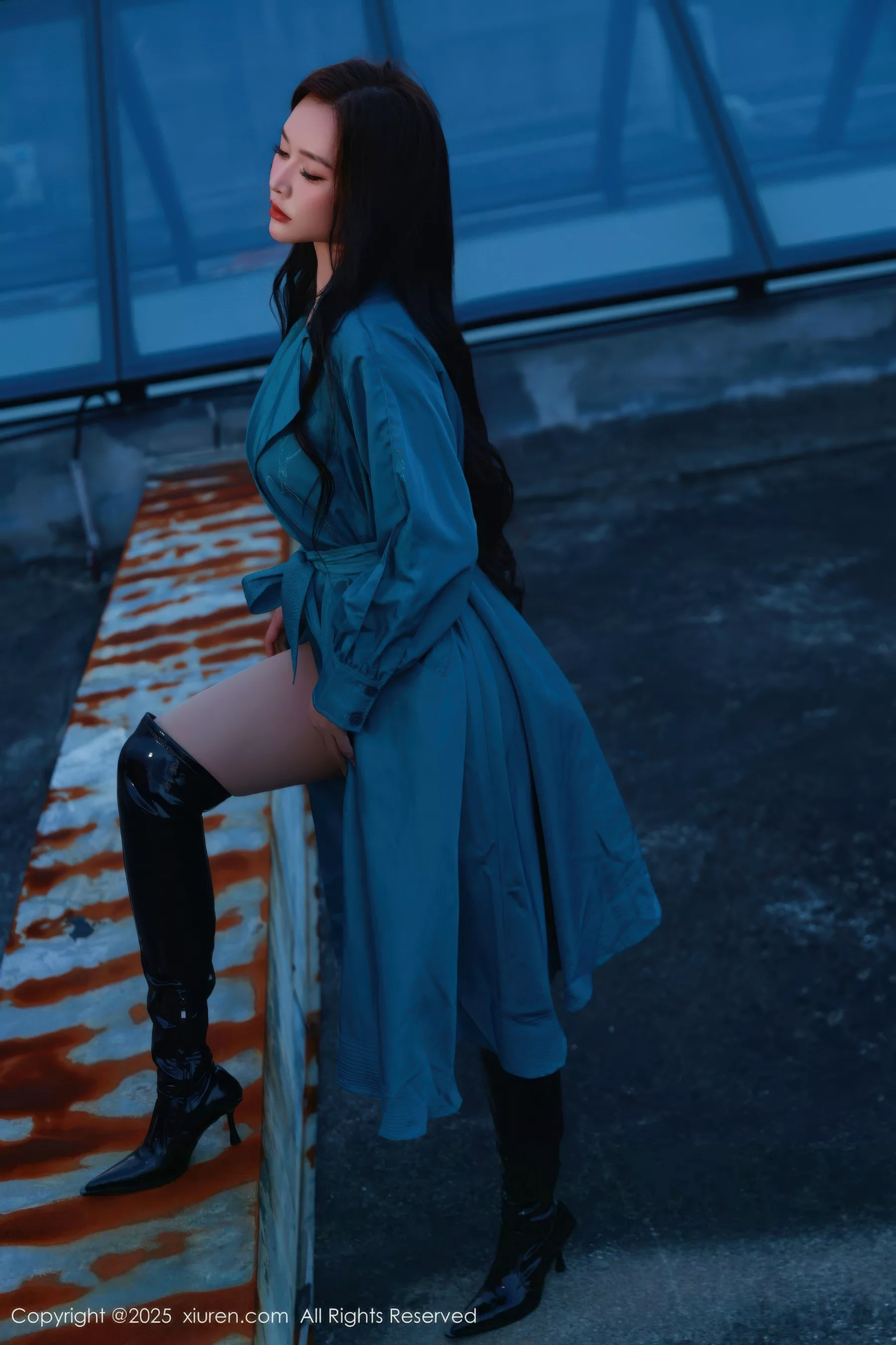 小娜比  [XiuRen]高清写真图 2025.09.17 No.10776 娜比 蕾丝情趣内衣第5张图片