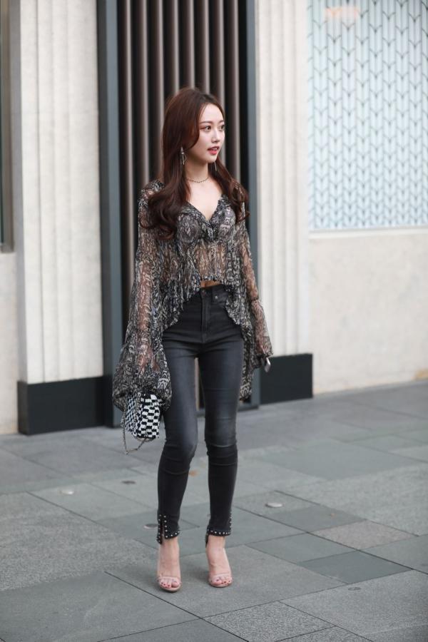 云小朵 木木慧baby  云小朵- 成都街拍高颜值清新小仙女第128张图片