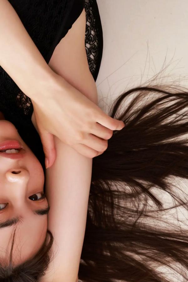 井桁弘恵  井桁弘恵 - BE{Free} 日本女神清新私房写真 阳光居家气质大片第4张图片