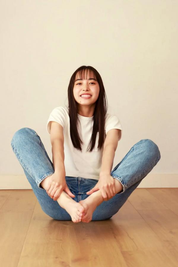井桁弘恵  井桁弘恵 - BE{Free} 日本女神清新私房写真 阳光居家气质大片第25张图片