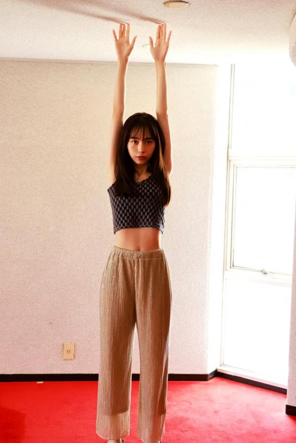 井桁弘恵  井桁弘恵 - BE{Free} 日本女神清新私房写真 阳光居家气质大片第43张图片