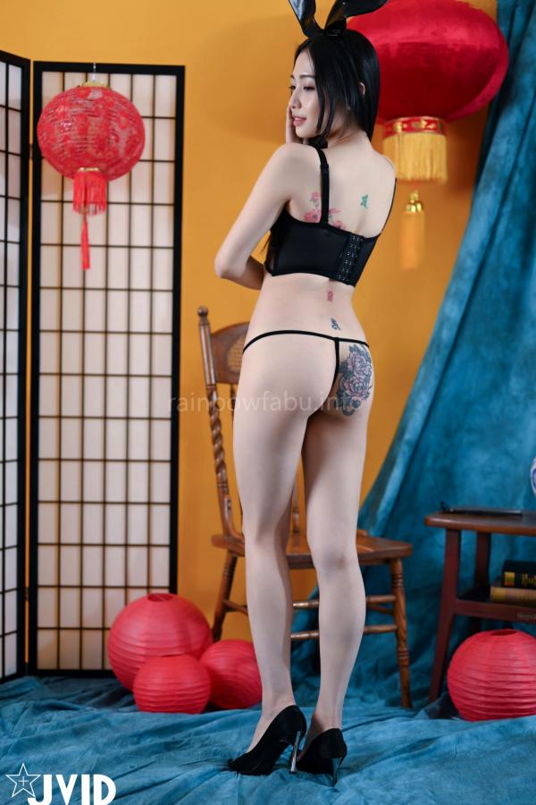 夏暮光 Sun咩咩  JVID-夏暮光-超正古装剧女主角-中国风与兔女郎混搭-极致性感私房艺术写真第70张图片