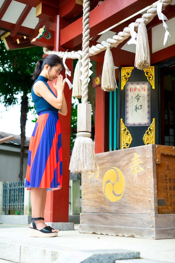 天羽希純 天羽希纯 天羽希純 - 钱汤玩耍日系清纯性感写真 黑色泳衣甜美治愈第59张图片