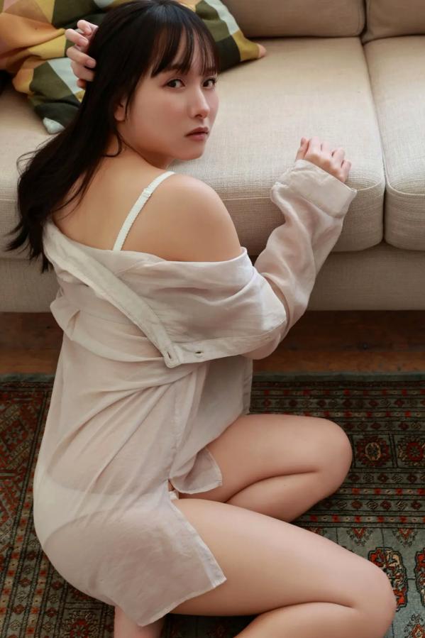 新谷真由  新谷真由《やわらかな想い出》日系清新比基尼与甜美内衣写真第43张图片