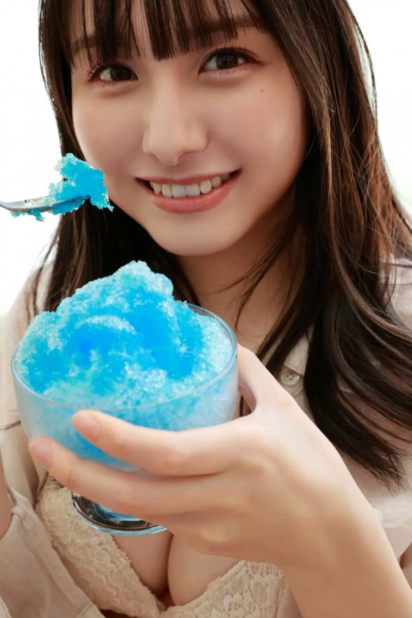 新谷真由  新谷真由《やわらかな想い出》日系清新比基尼与甜美内衣写真第44张图片