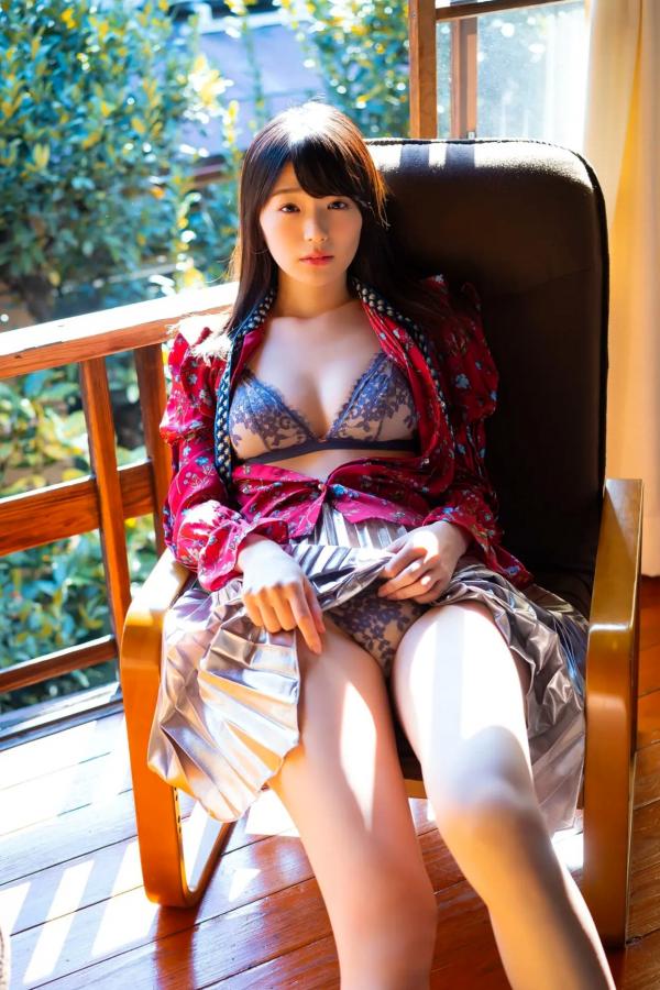 長谷川かすみ  《長谷川かすみ - グラビアン魂デジタル》日系私房性感红色内衣湿身美臀写真第24张图片