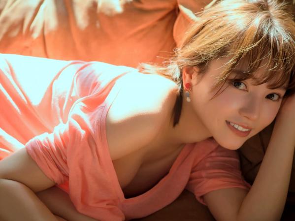 小室さやか 小室清佳  小室さやか - 素顔の私で，清新户外比基尼写真，元气少女甜美笑容，绝美身姿私房照第19张图片