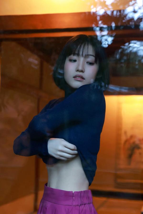 花咲ひより  花咲ひより - 令和最強の巨乳 vol.1 日本清纯美少女户外街拍与私房性感写真第28张图片